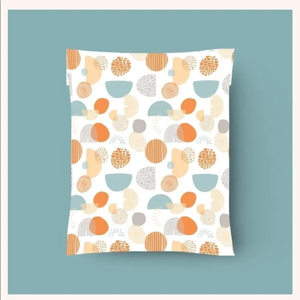 Poly Mailers MIX 35 pieces 6x9 10x13 14.5x19 35 stickers all 1.5” round